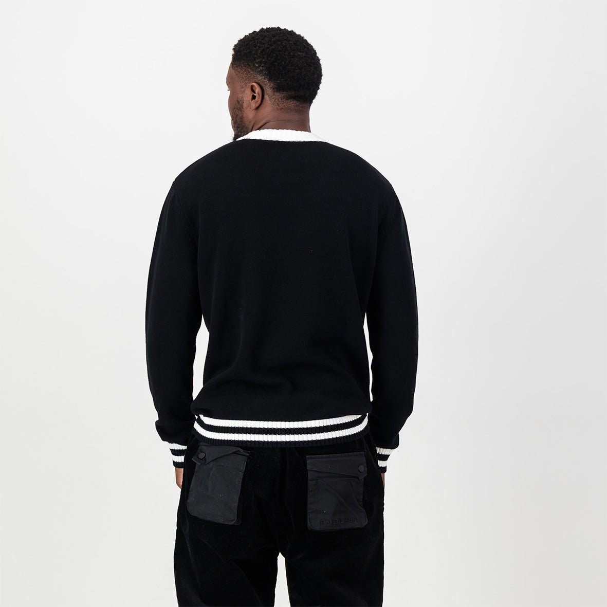 Orlando Pirates Tipped Crew Knit LS Jersey - Black - Old School